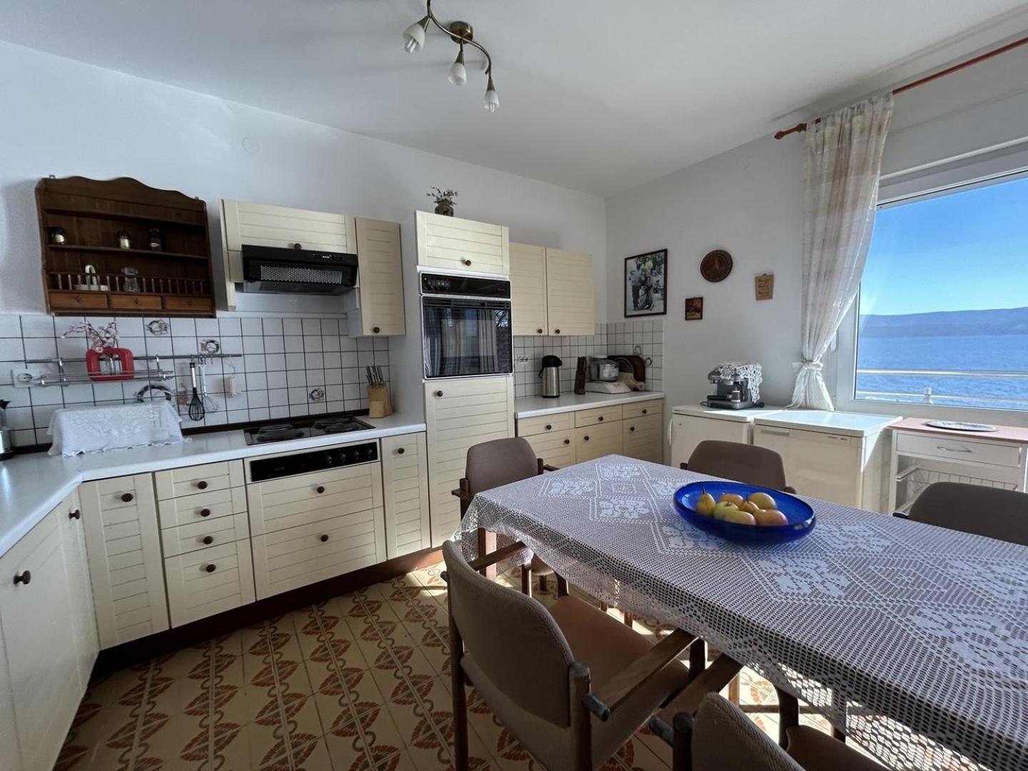 Azure Apartments By The Sea Near City Omis Exterior photo